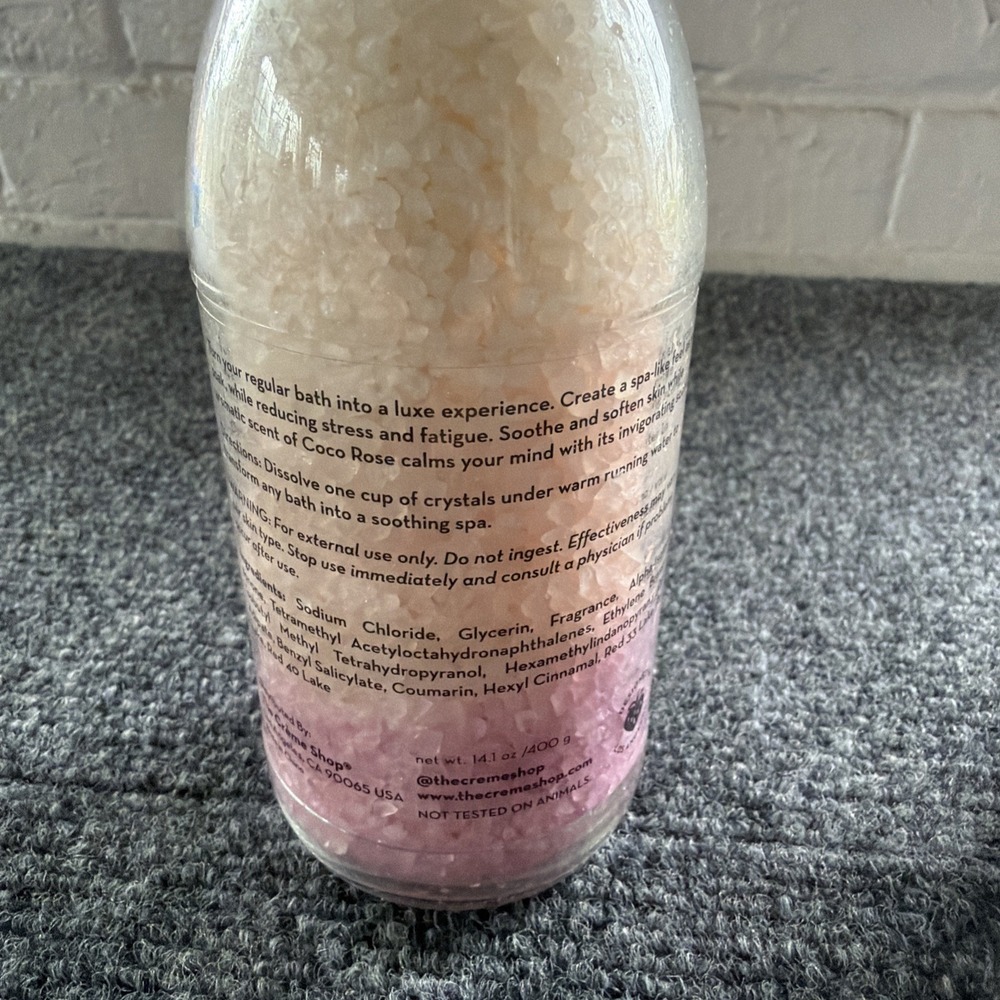 The Creme Shop X Hello Kitty Lovely Luxury Set Coco Rose Scented Bath Bomb,Scrub - Picture 10 of 15